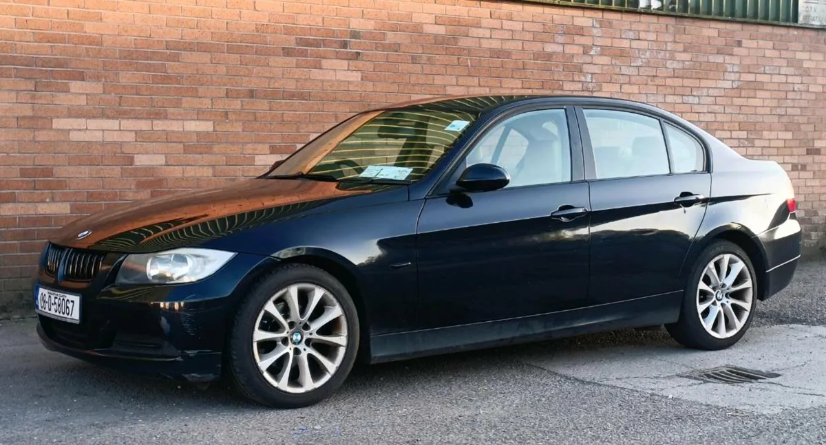 BMW 318 NCT!! Lowe mileage!! - Image 4