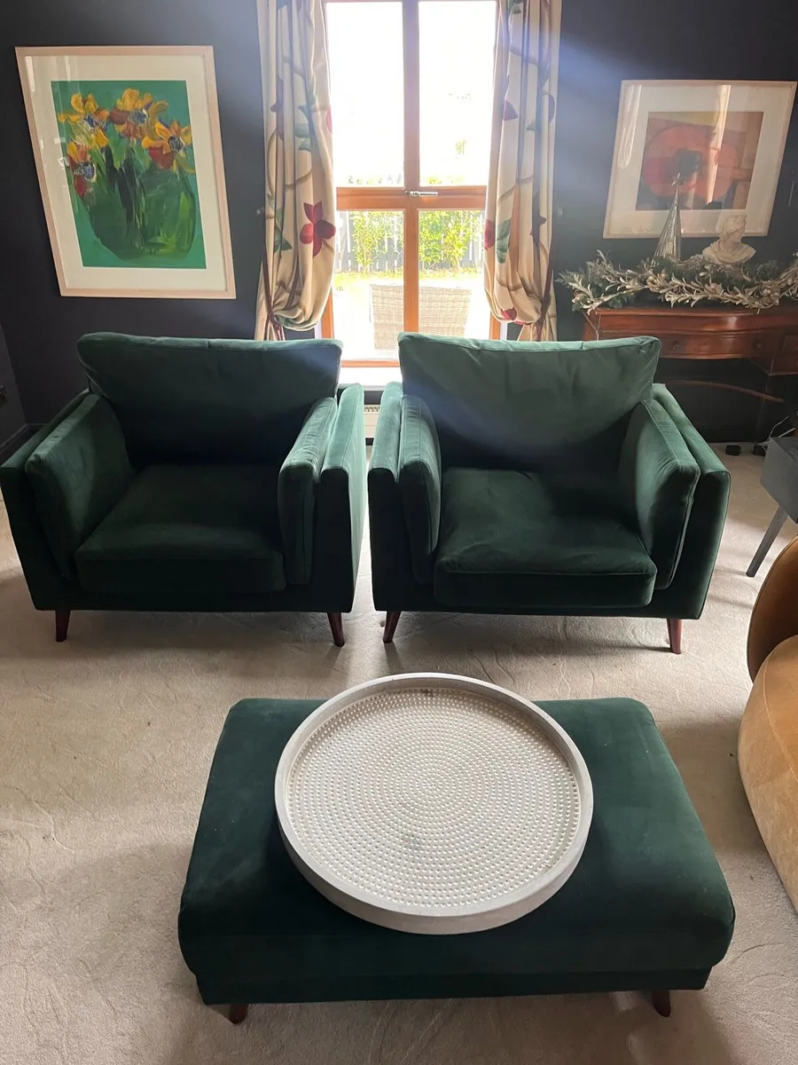 Couch - Image 4
