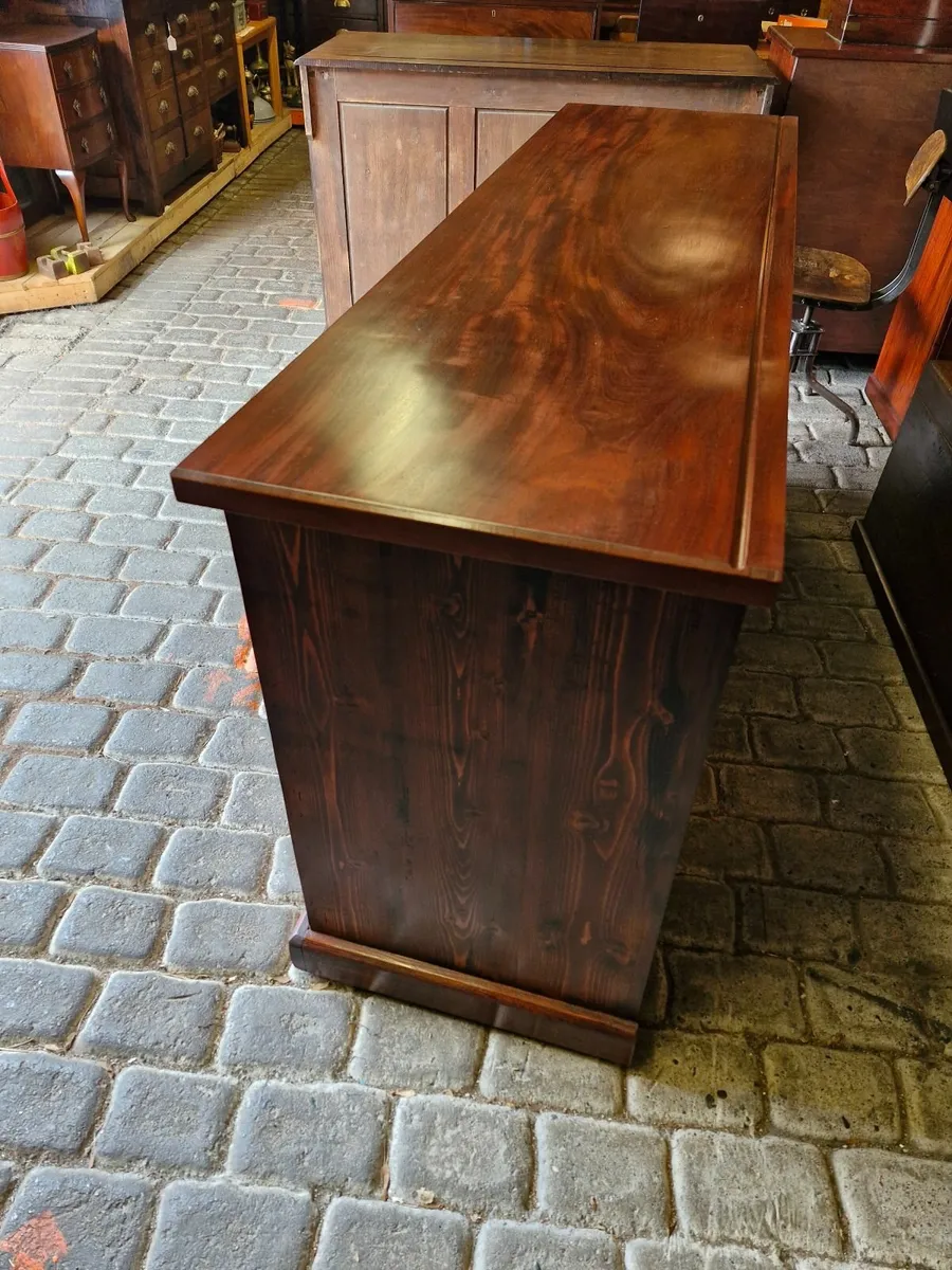 Bank of drawers - Image 2