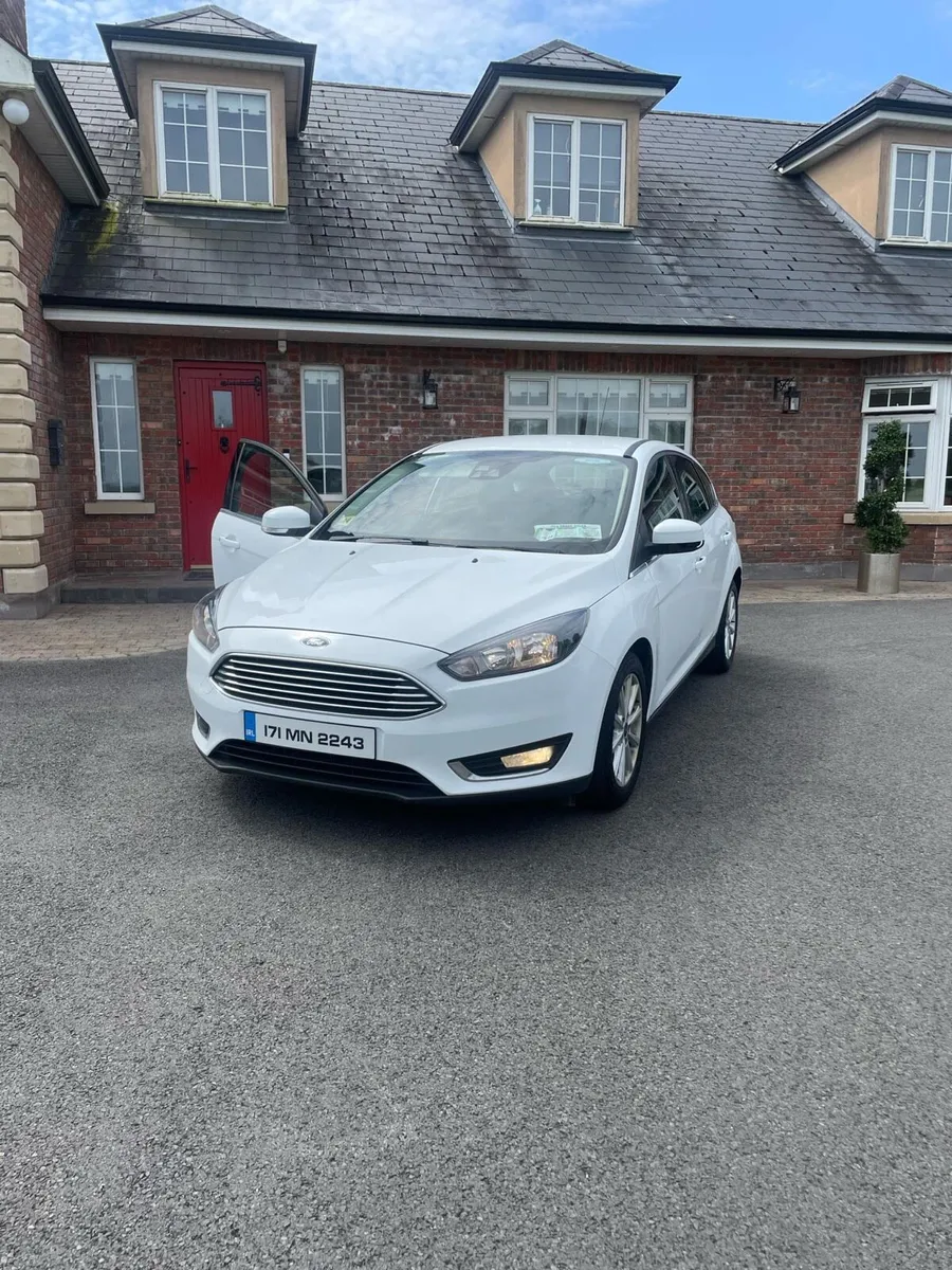Ford focus 2017 1.5tdci titanium model - Image 4