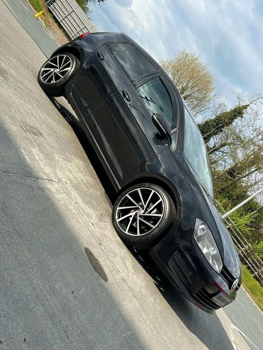 Volkswagen Golf - Image 3