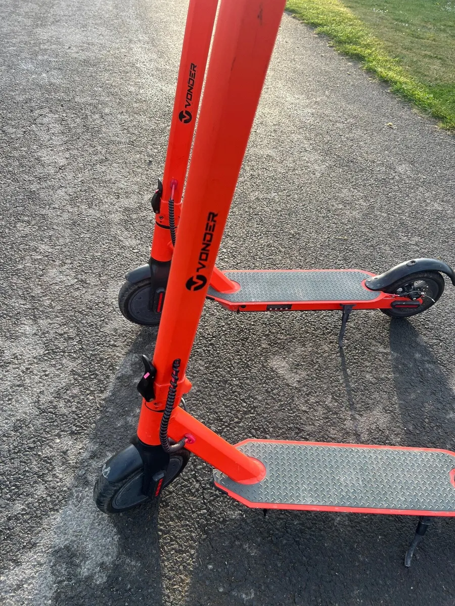 Two Electric scooters - Image 3