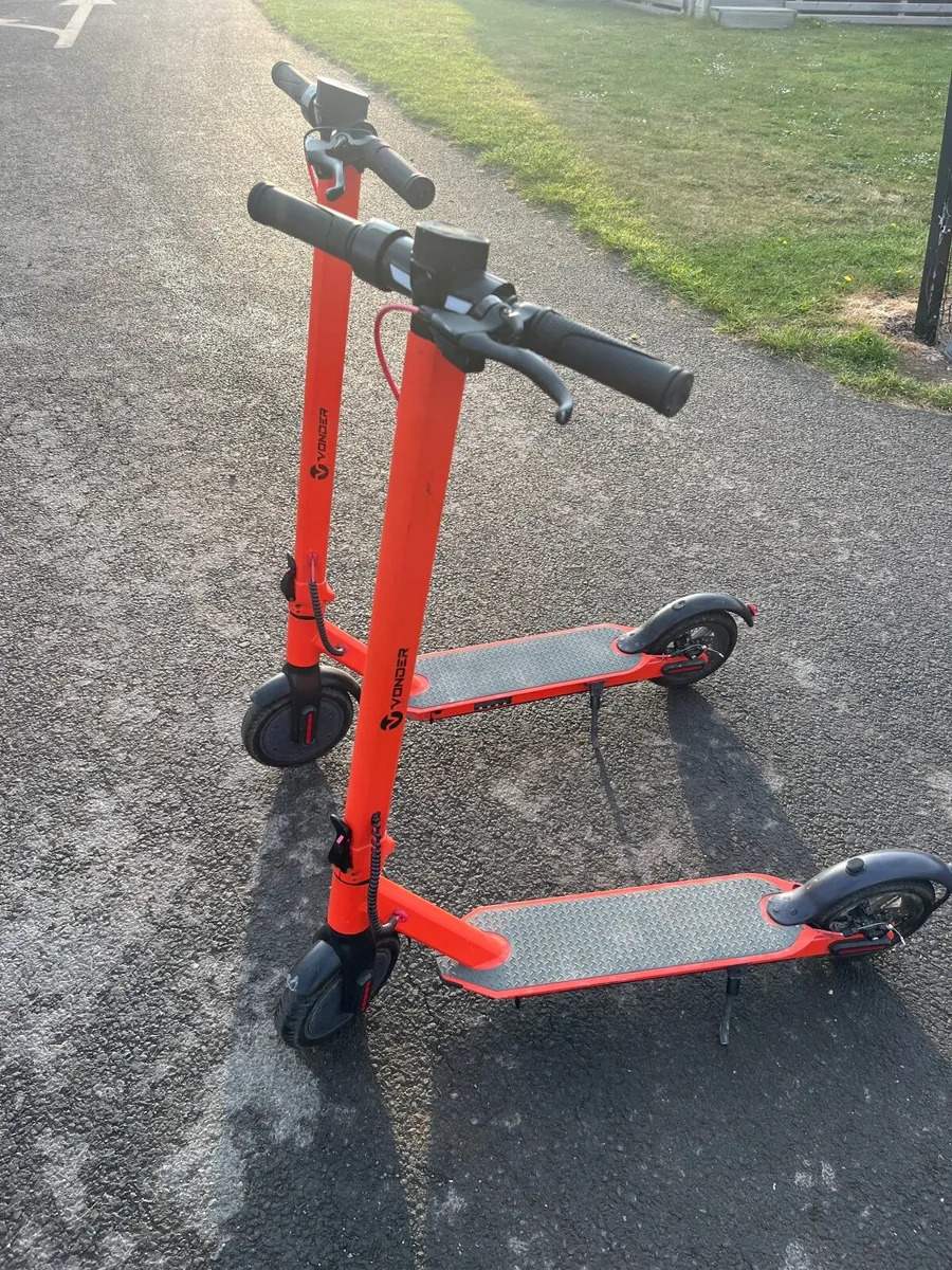 Two Electric scooters - Image 4