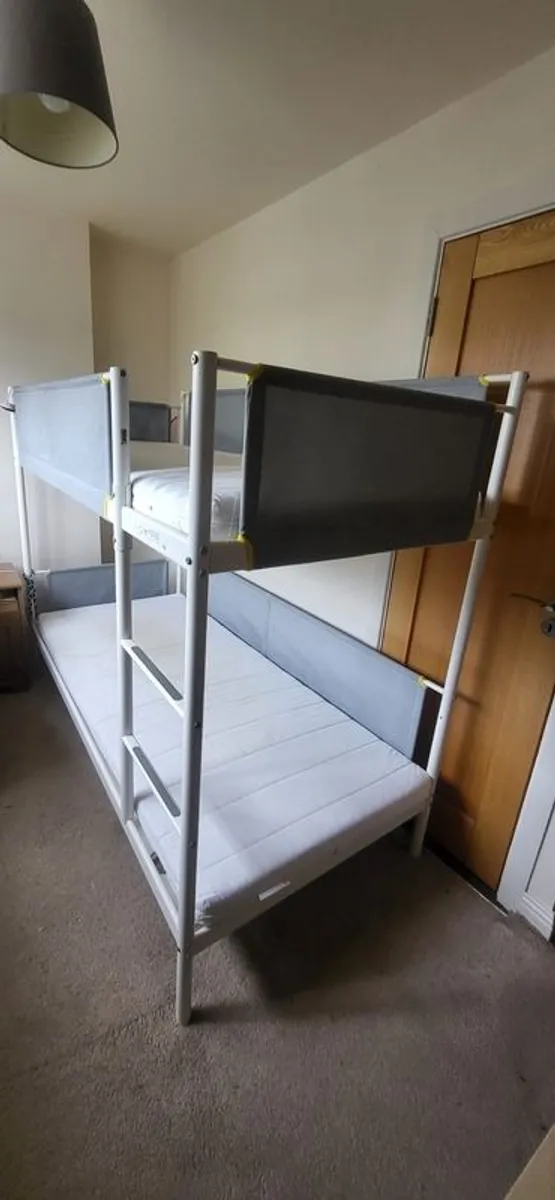bunk beds - Image 2