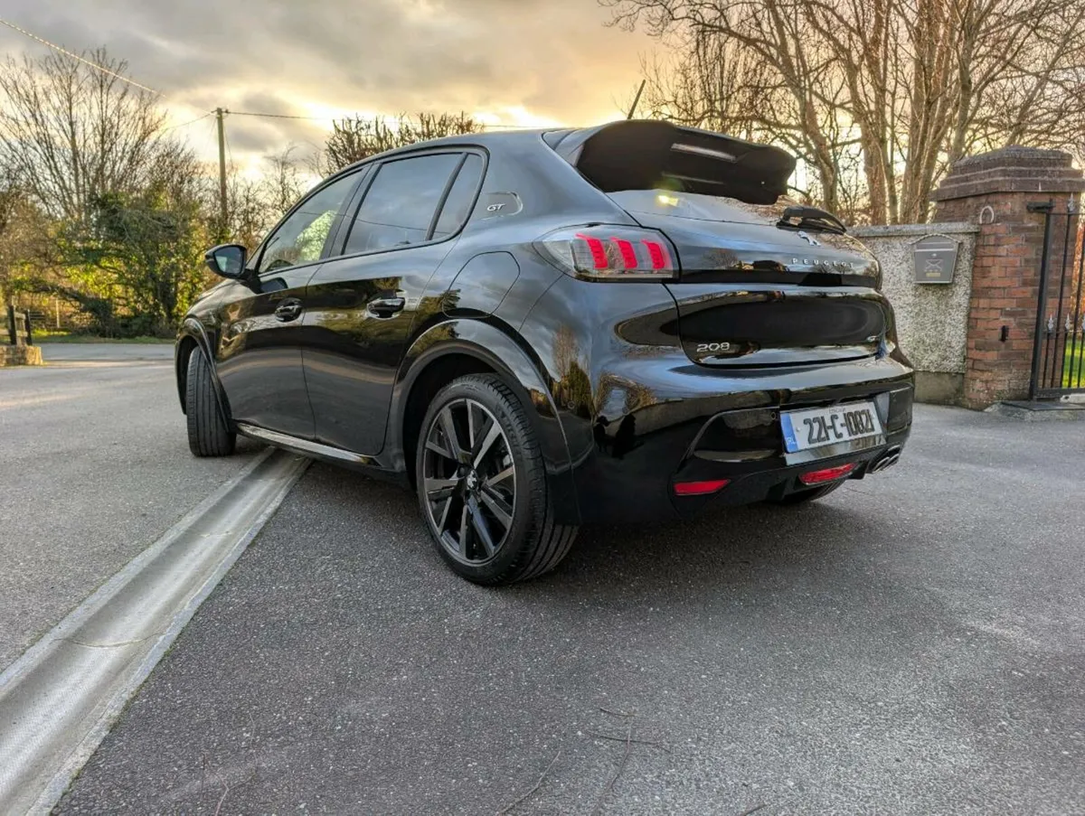 Peugeot 208 GT Premium Automatic 130 €21,500 - Image 2