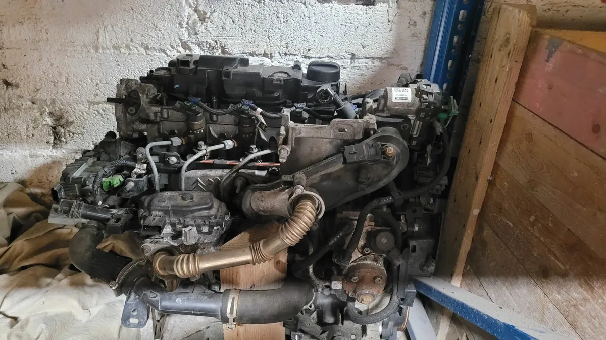 Car parts - Image 2