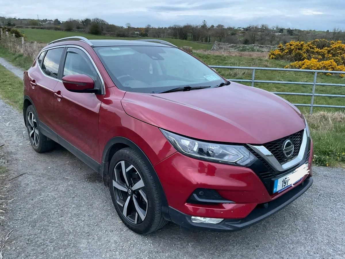 Nissan Qashqai MPV diesel - Image 2