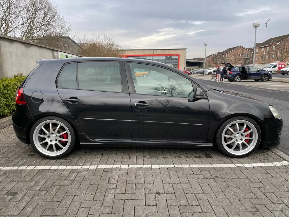 MK5 Golf GTI Pirelli Edition - Image 2