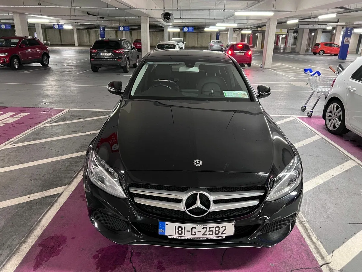 Mercedes-Benz C-Class 2018 low mileage - Image 3