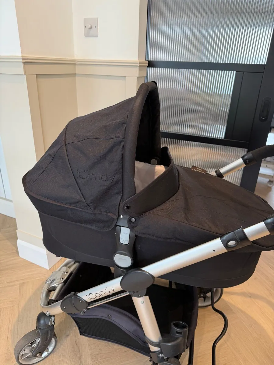 Icandy Apple to Pear Twin Buggy - Image 3