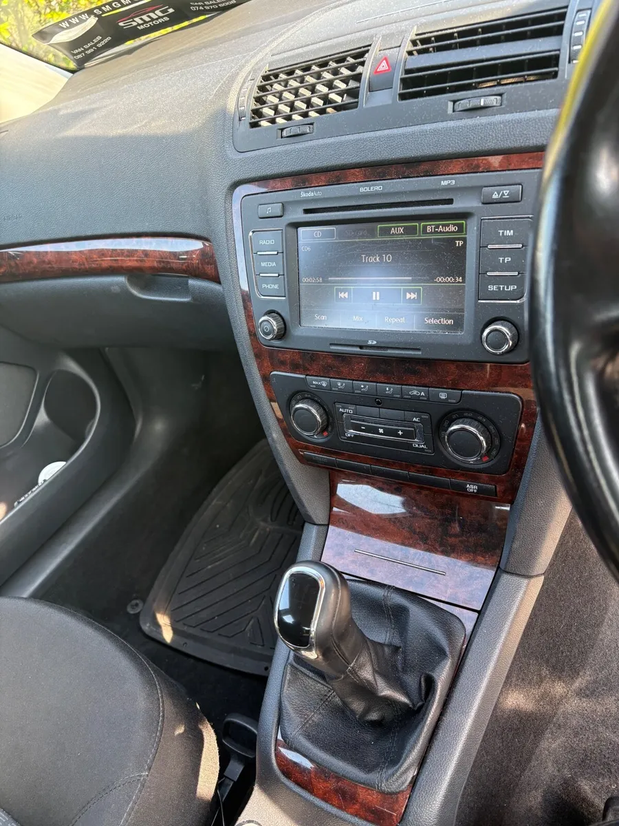 Skoda Octavia 2011 - Image 4