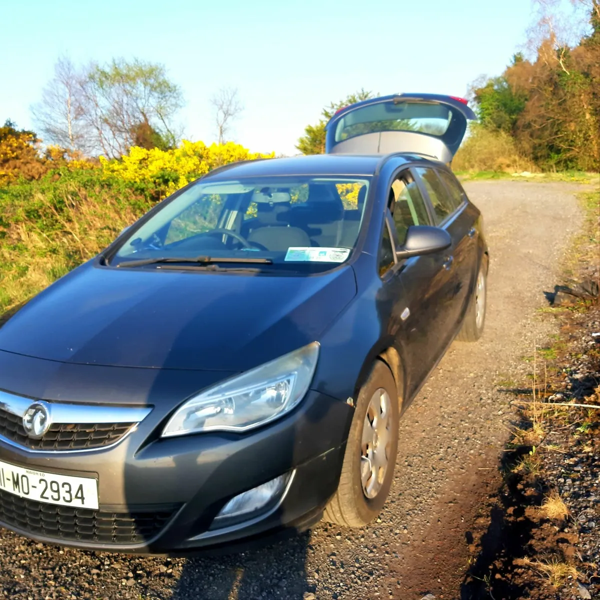 Vauxhall Astra. CDTI ES 2011 - Image 2