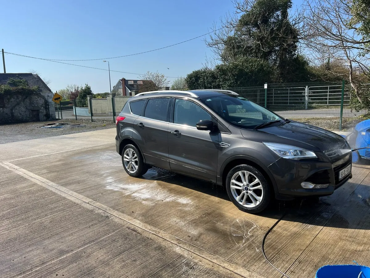 Ford Kuga 2016 - Image 4