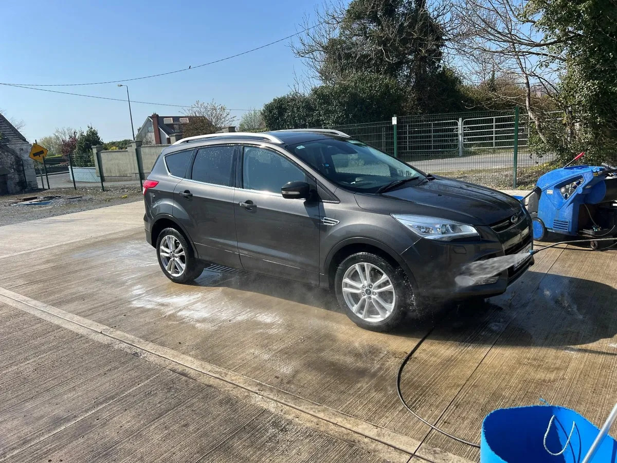 Ford Kuga 2016 - Image 1