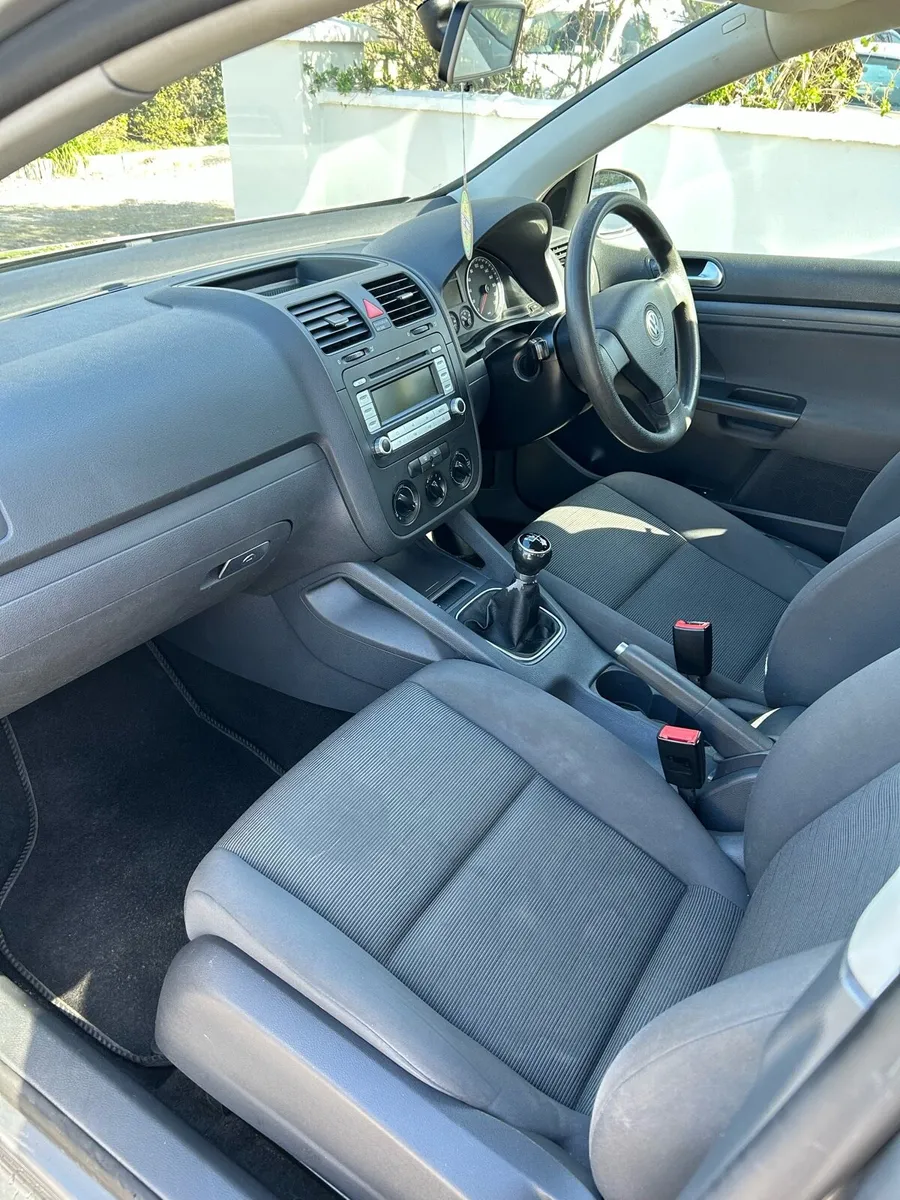 Grey Volkswagen Golf 2008 1.4L Petrol - Image 4