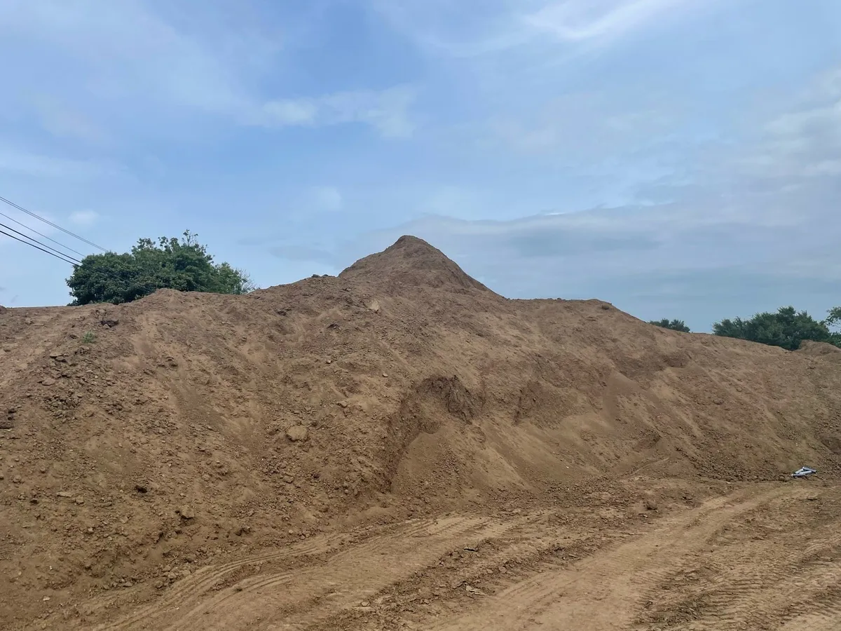 Top soil - Image 4