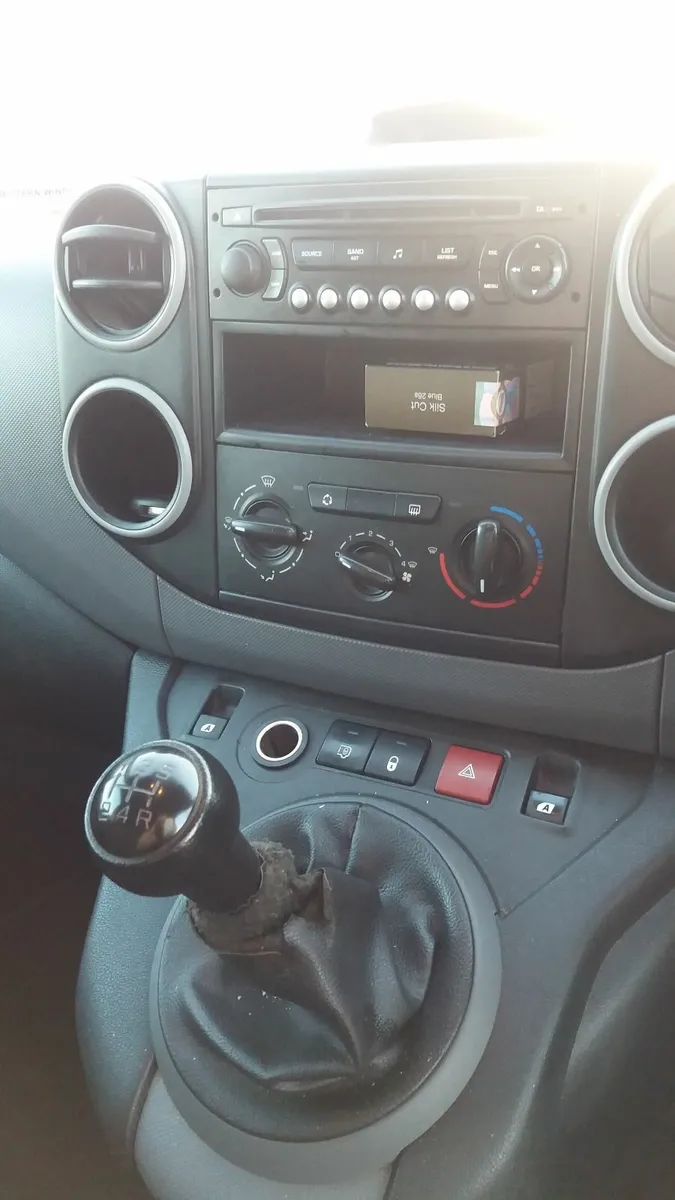 " CITROEN BERLINGO 2011 PRICE £3300. ONO " - Image 3