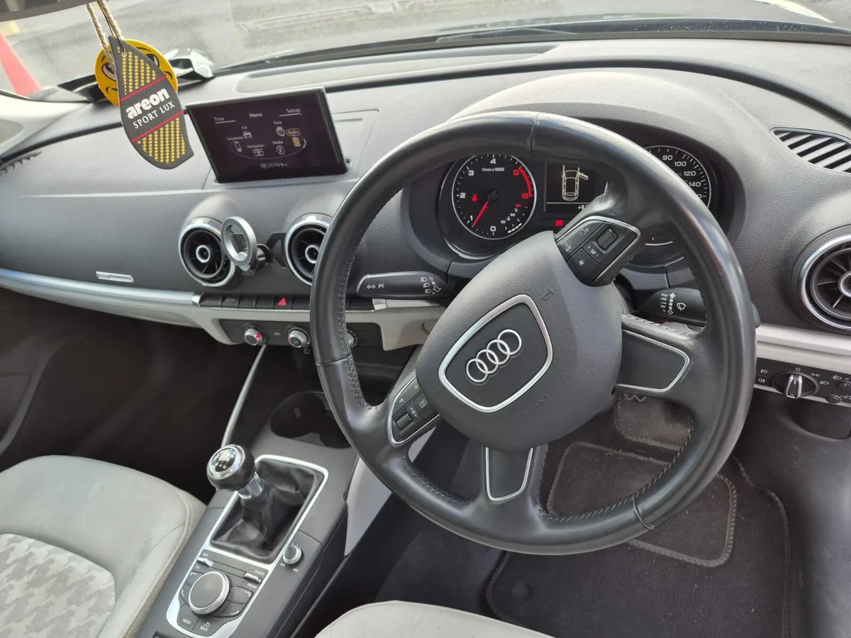 Audi A3 2014 - Image 2