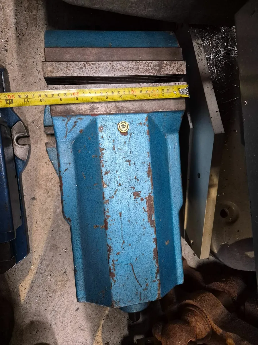 Bison machine vice - Image 3