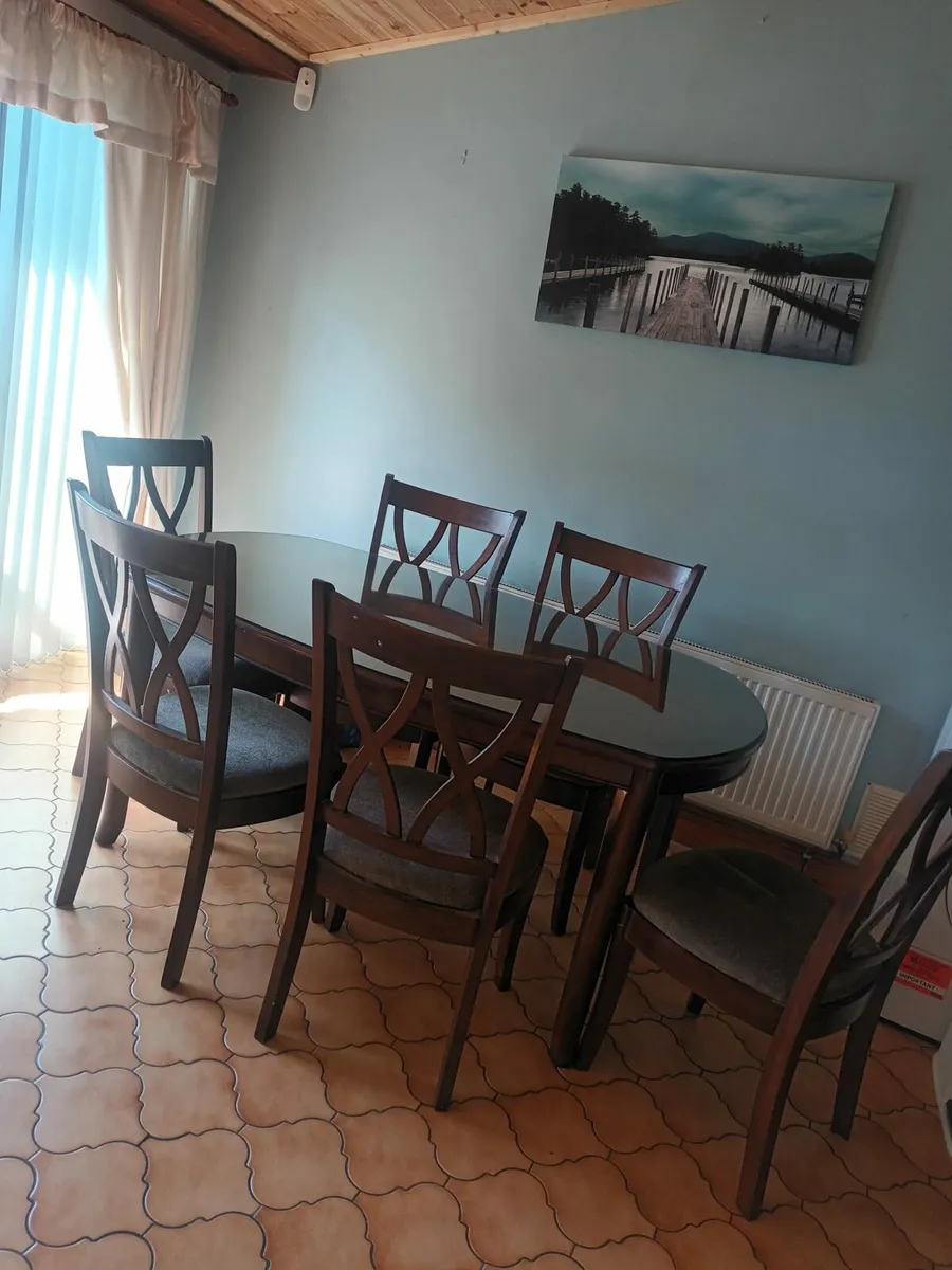 Dining table and chairs - Image 2