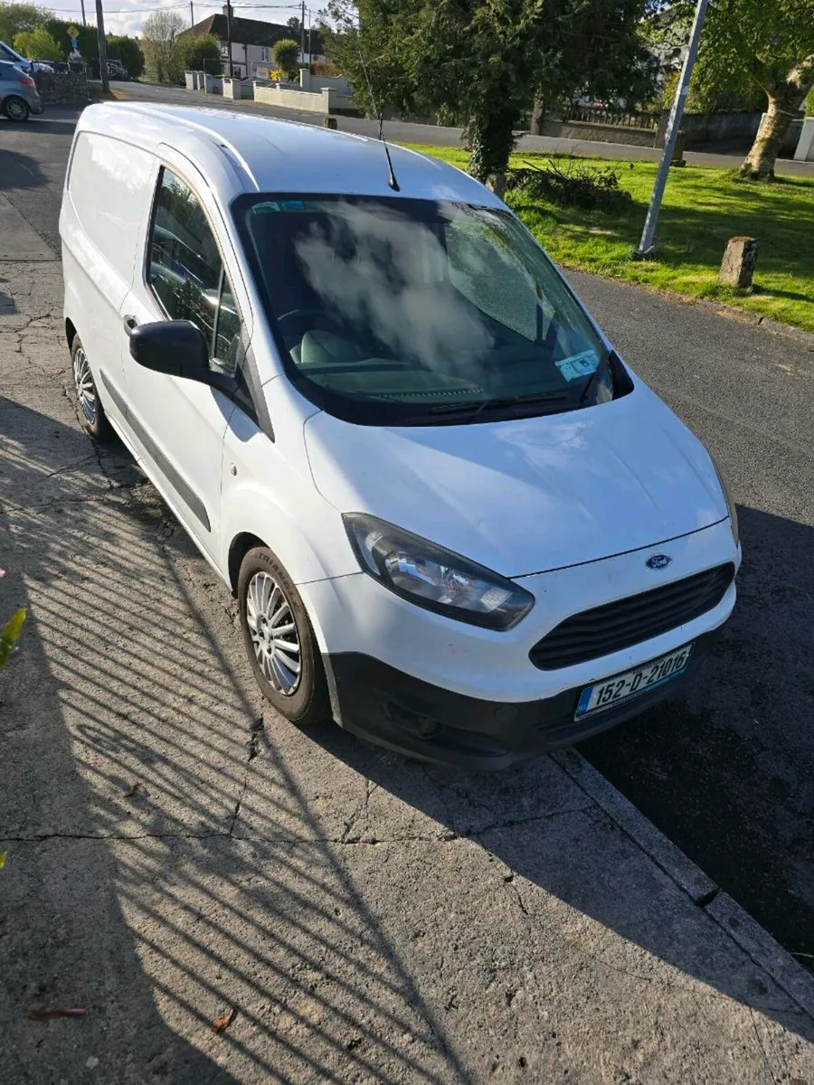 FORD TRANSIT COURIER VAN 3DR - Image 2