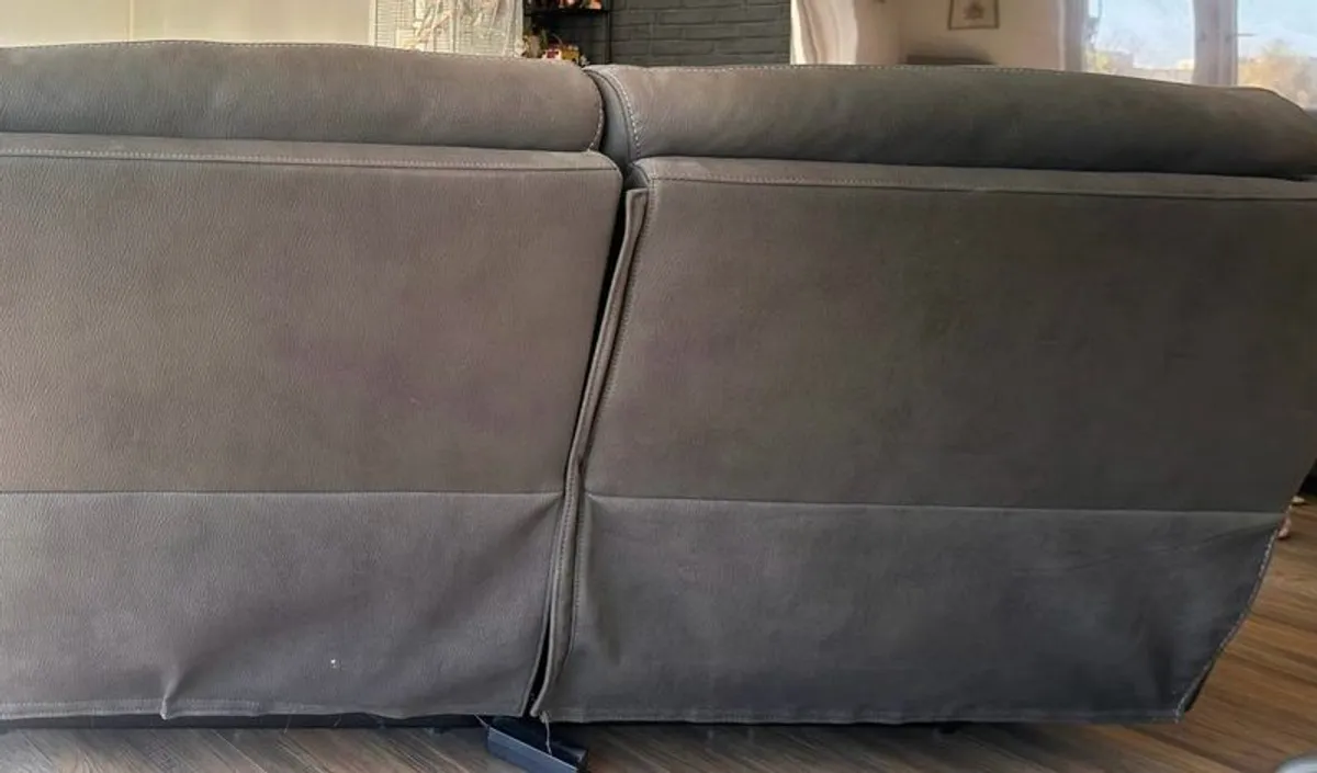 3 Seater| USB | Power Recliner | Grey - Image 2