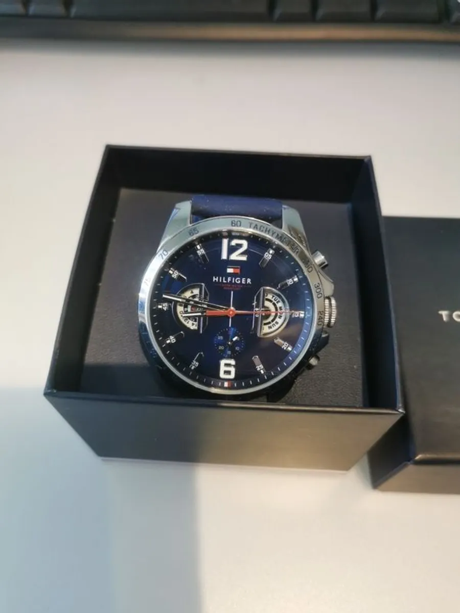 watch - Image 2