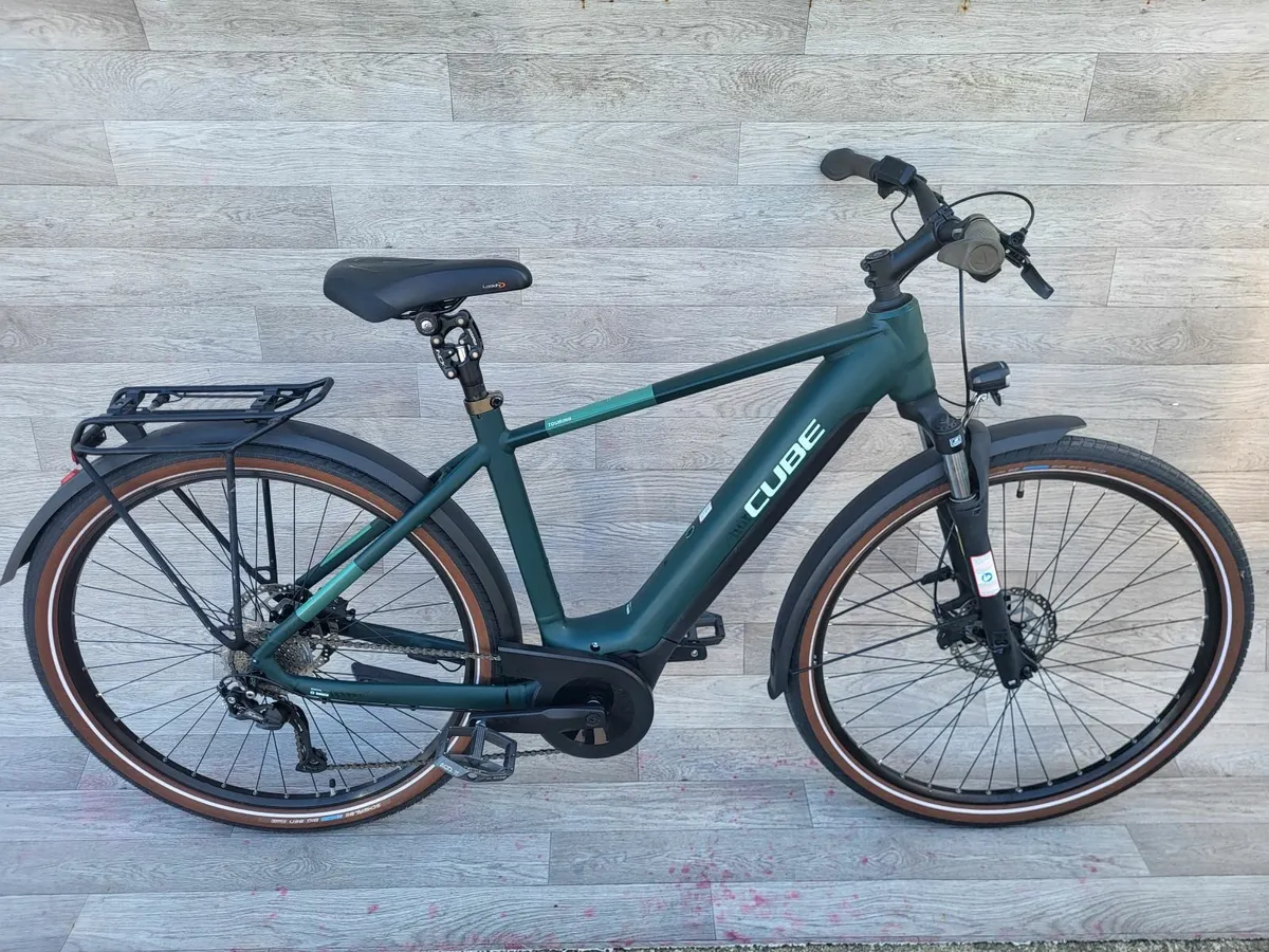 Cube Touring - Image 4
