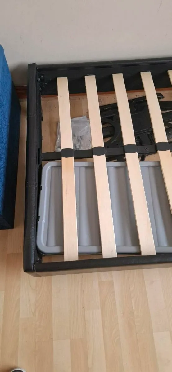 Single bed & Mattress - Image 2