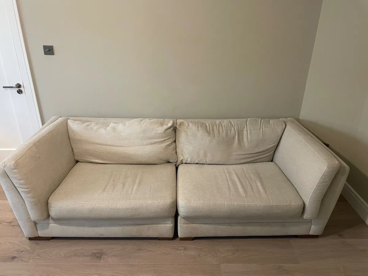 Couch - Image 1