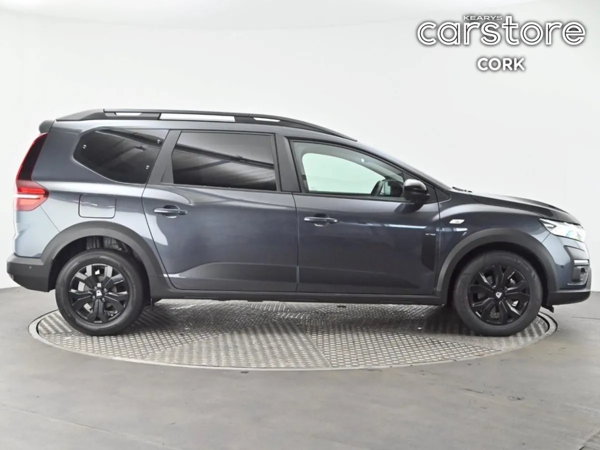 Dacia Jogger TCe 110 Extreme SE - Image 2