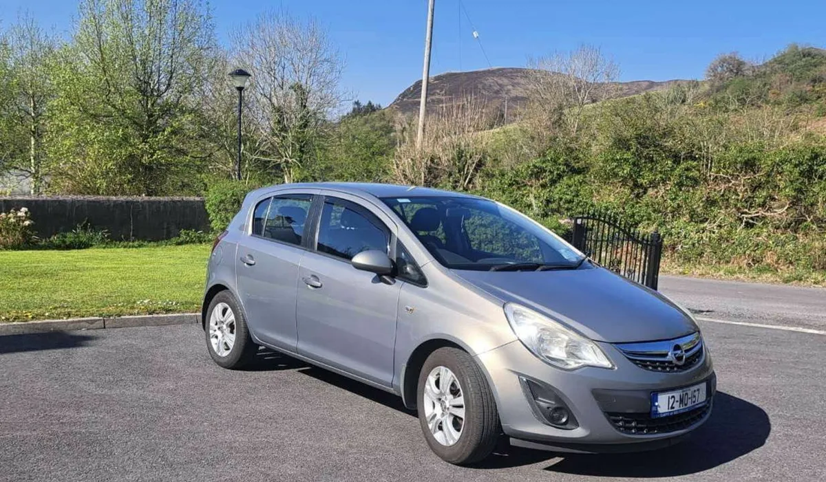 Opel Corsa 2012 - Image 1