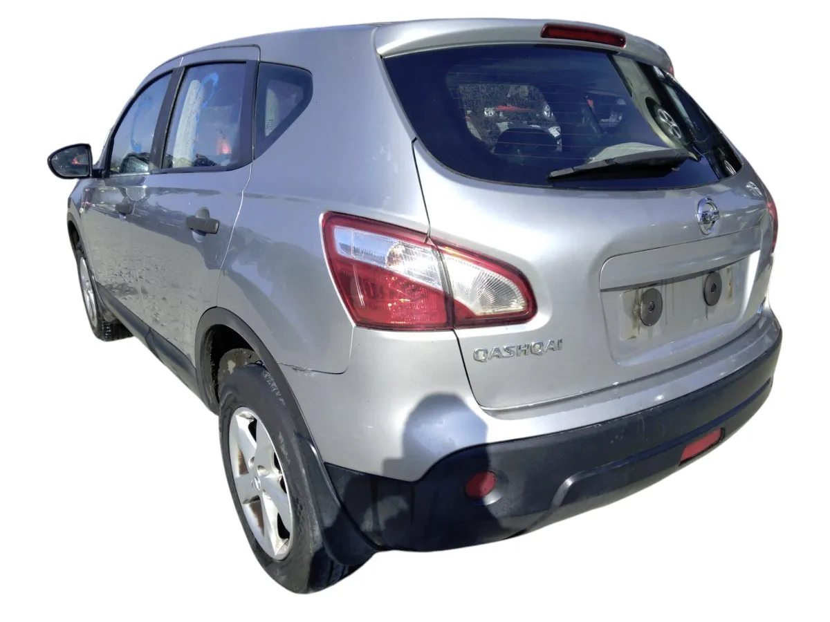 2010 NISSAN QASHQAI For Breaking/Dismantling - Image 4
