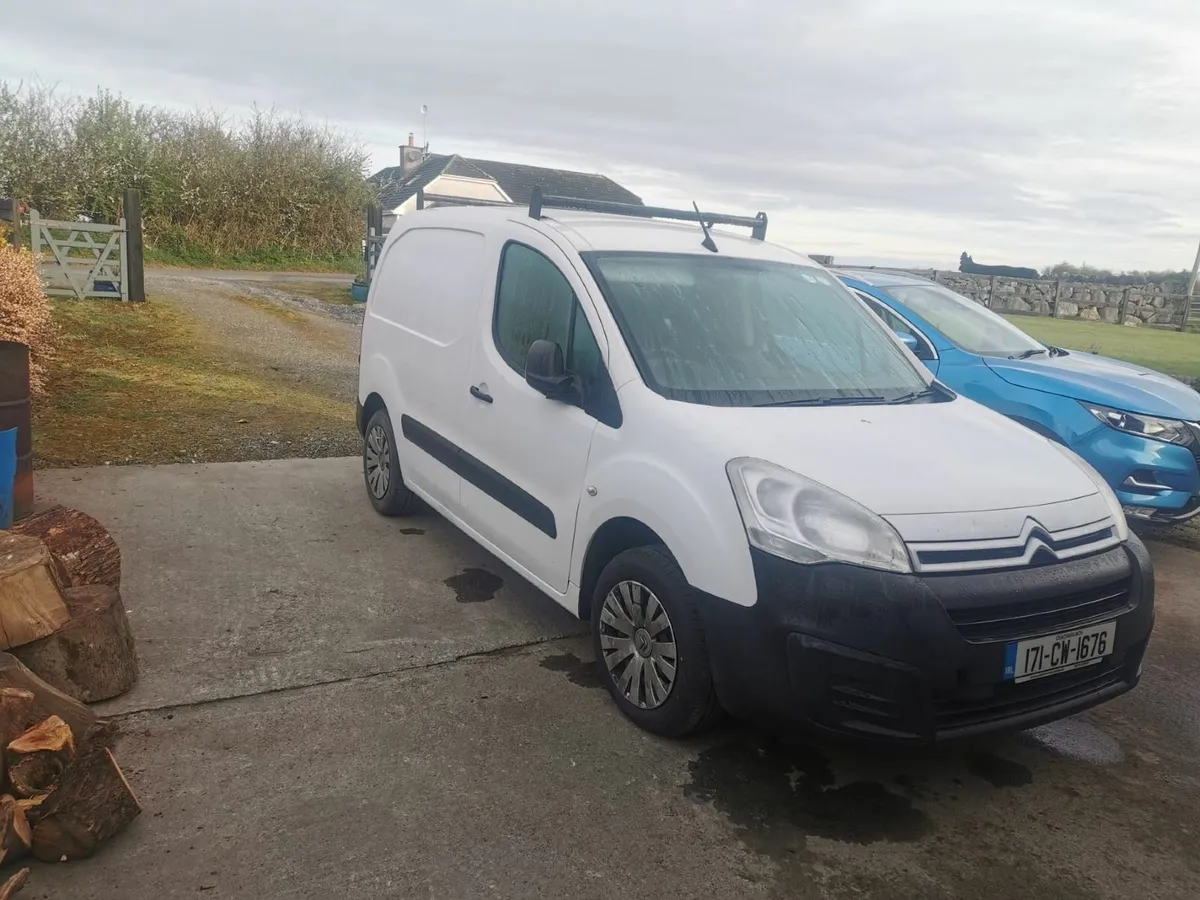 Citroen Berlingo 2017  .3 seater doe 2025 - Image 3