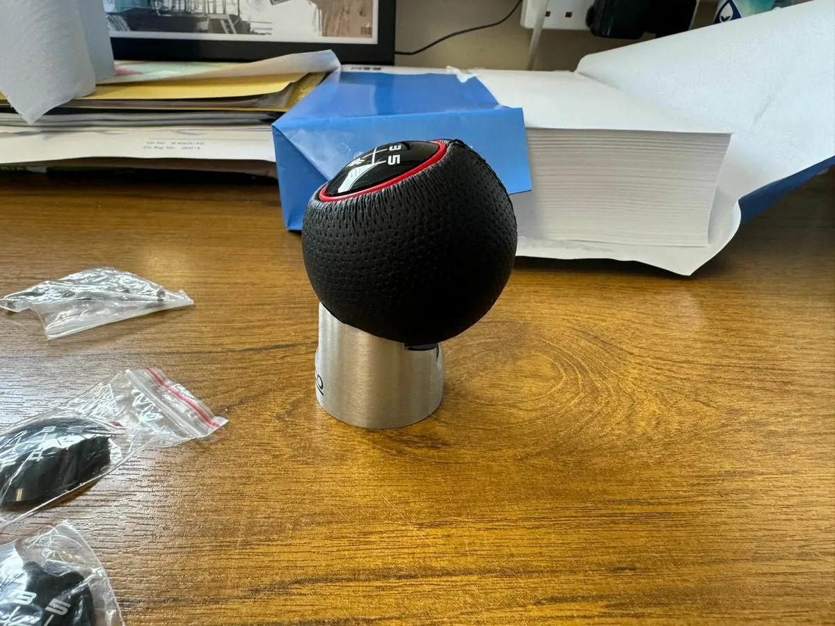 Sparco Universal Gearknob - Image 4