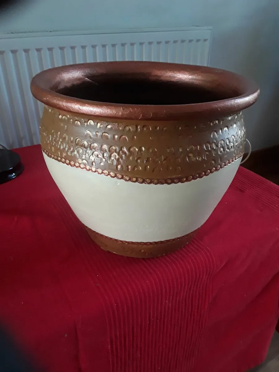 Lovely vintage planter - Image 3