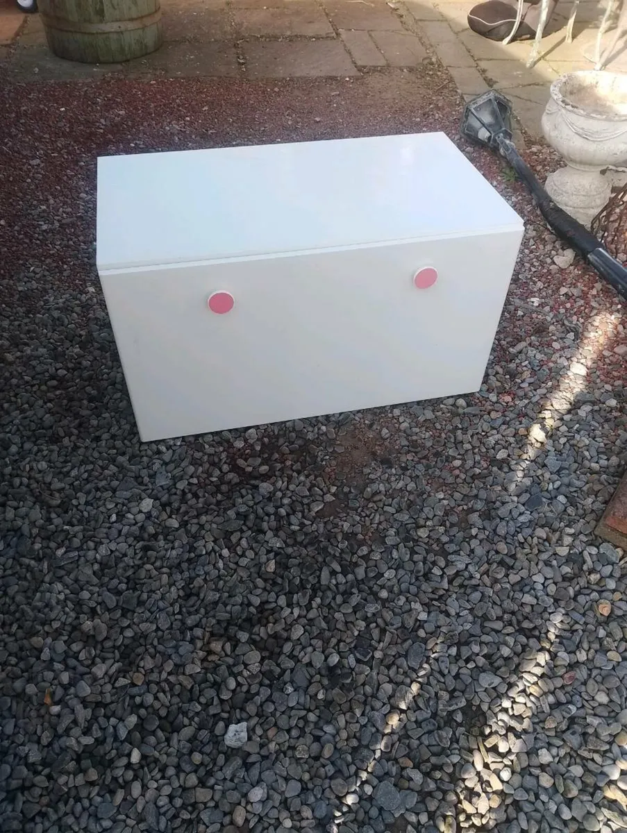 Storage box - Image 1