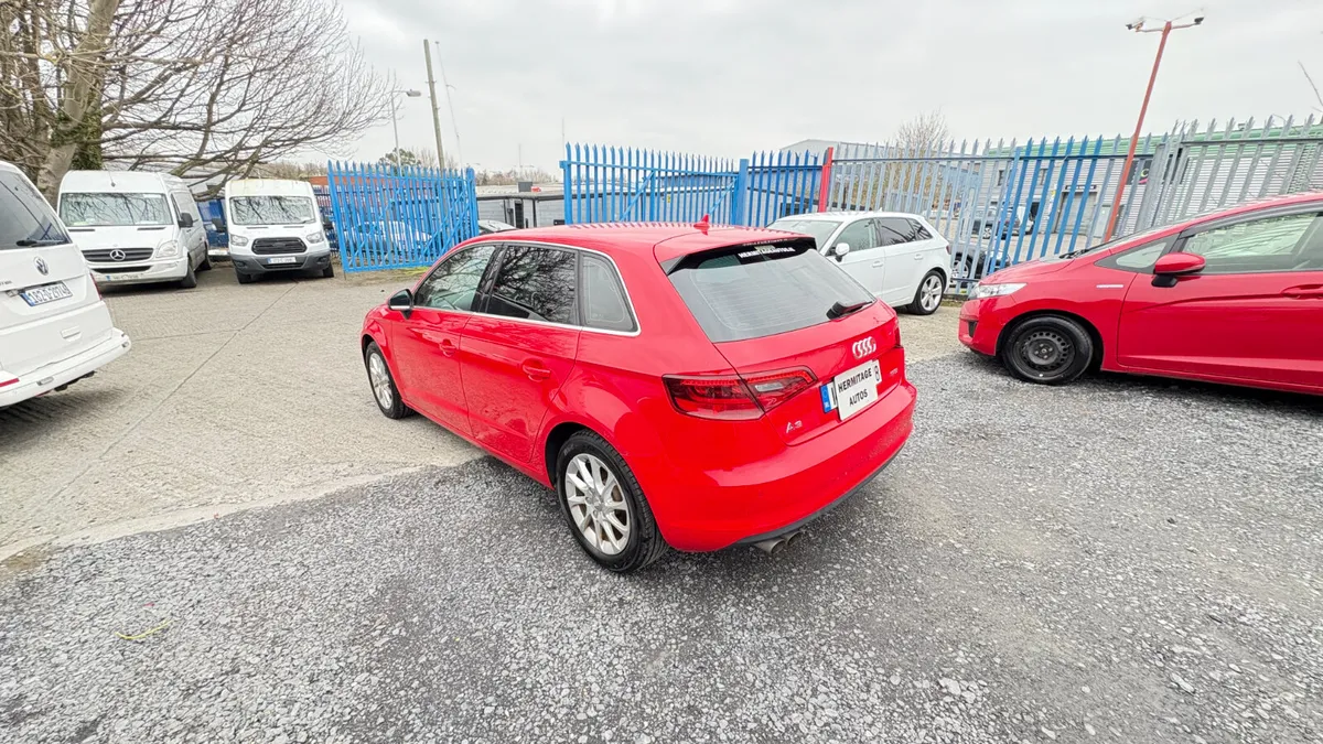Audi A3 1.4 TFSI Sportsback S-Tronic 2014 - Image 4
