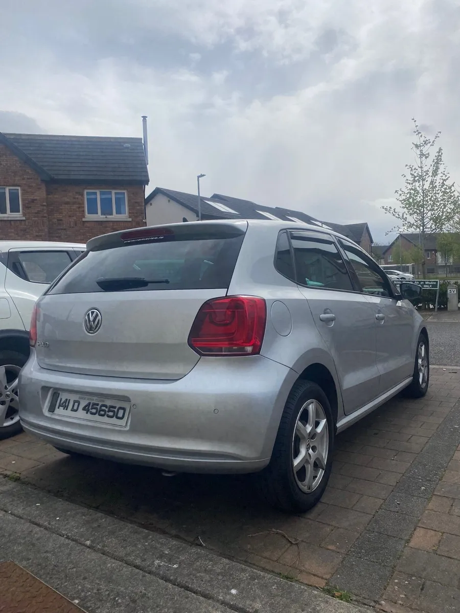 2014 Volkswagen Polo - Image 3