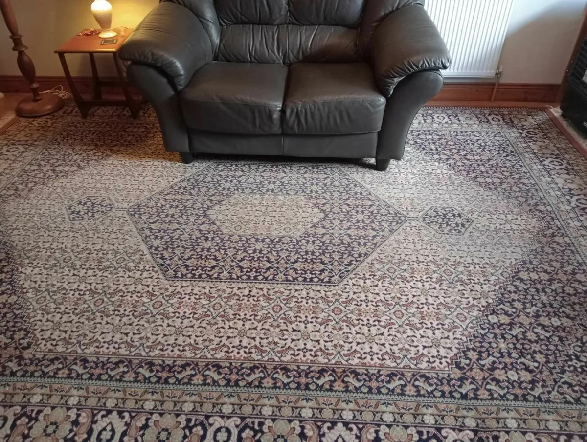 Virgin Wool and Acrylic Rug Roscommon - Image 3