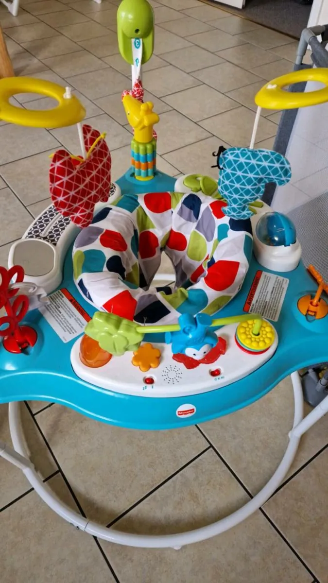 Fisher price jumperoo - Image 1