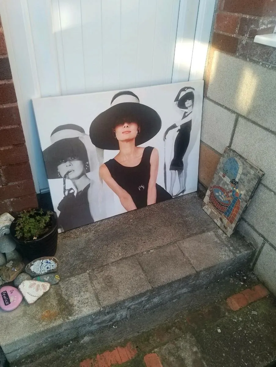 Canvas - Image 3