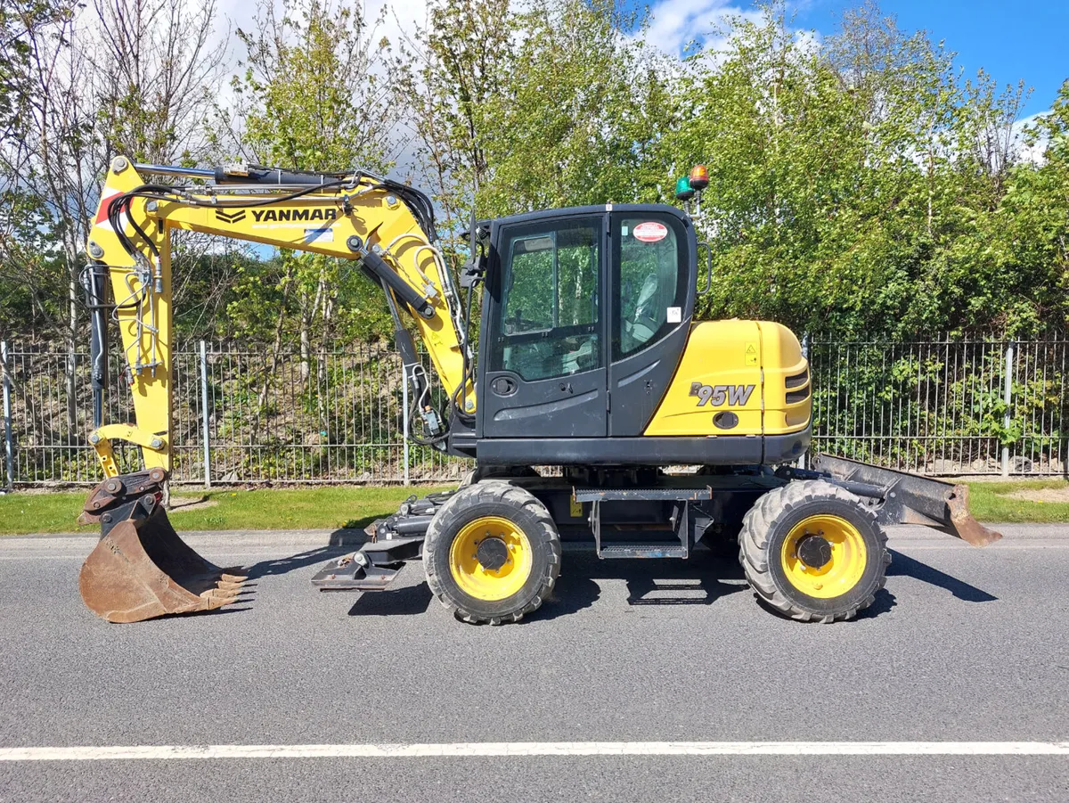 Yanmar B95W - Image 2