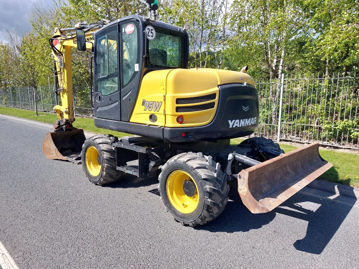 Yanmar B95W - Image 3