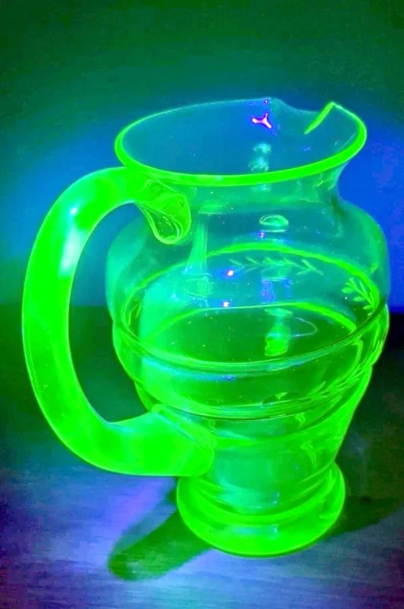 Gorgeous large uranium pitcher hand etched - Image 1