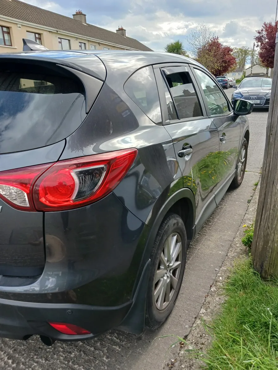 Car - Image 1