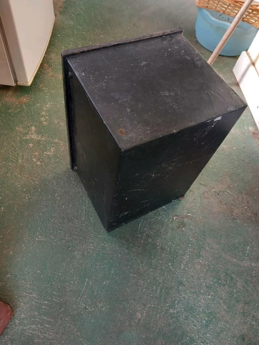 Post Box - Image 3