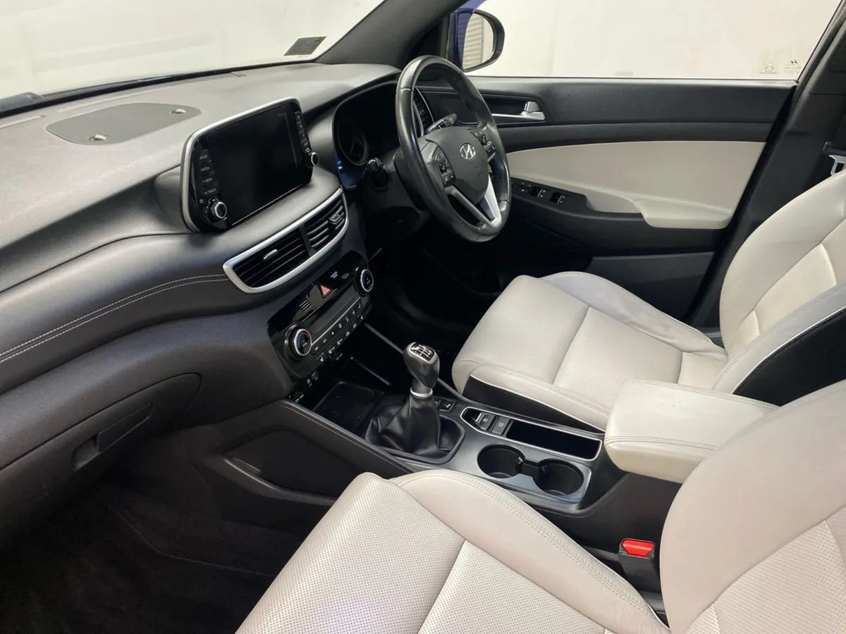 Hyundai Tucson 2WD Premium - Image 3
