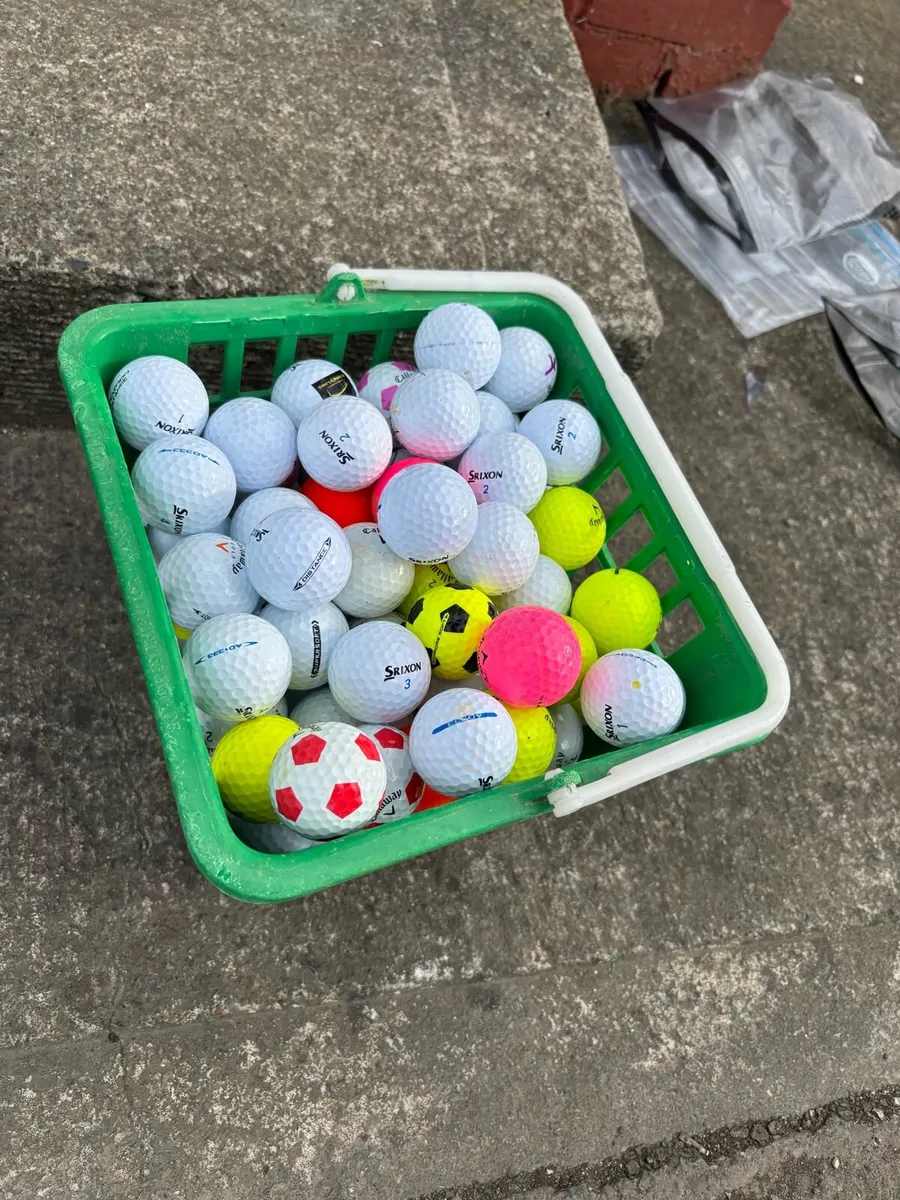 Golf balls - Image 1