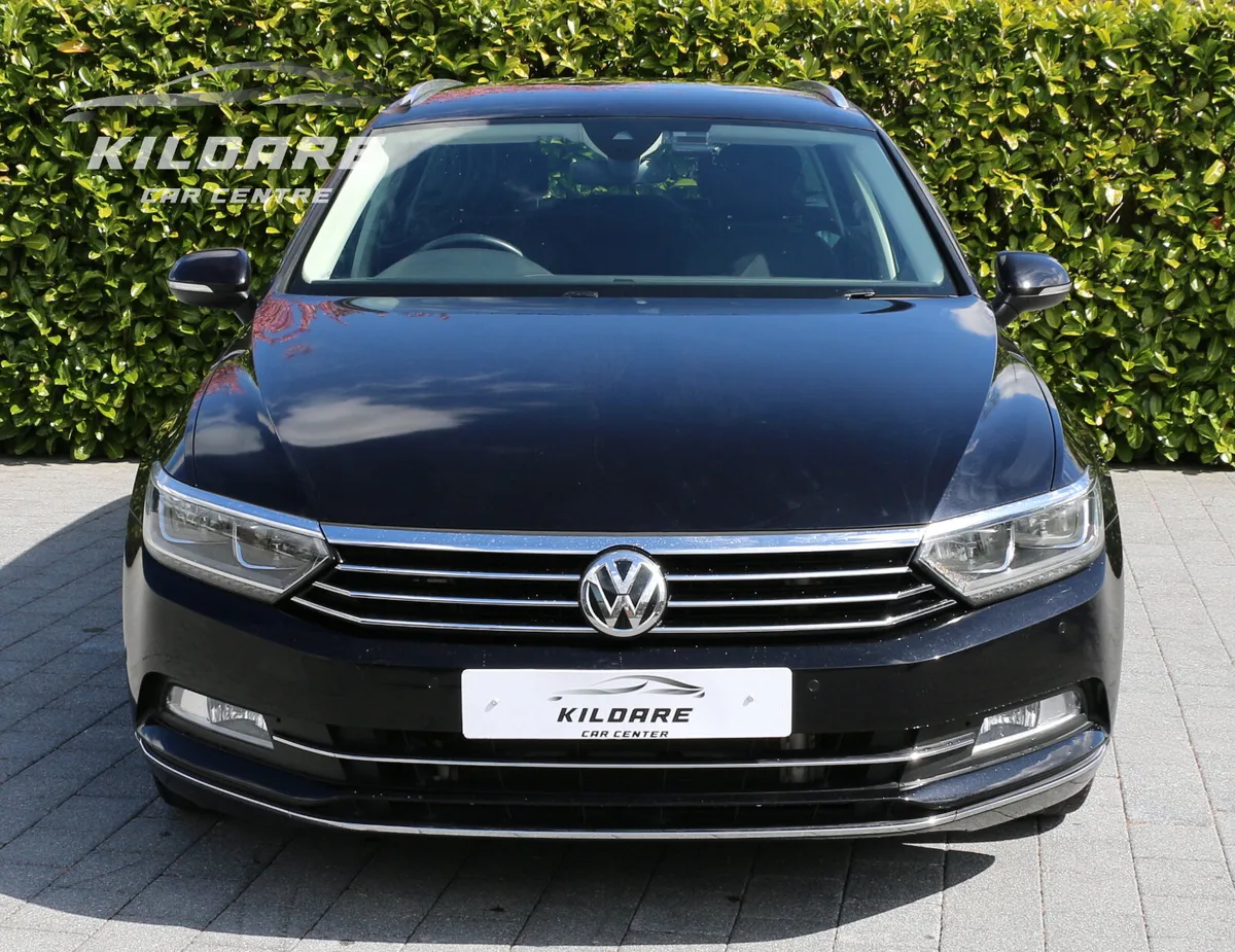 VOLKSWAGEN PASSAT TDI AUTO - Image 3